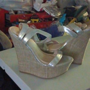 Rouge helium women's shoes